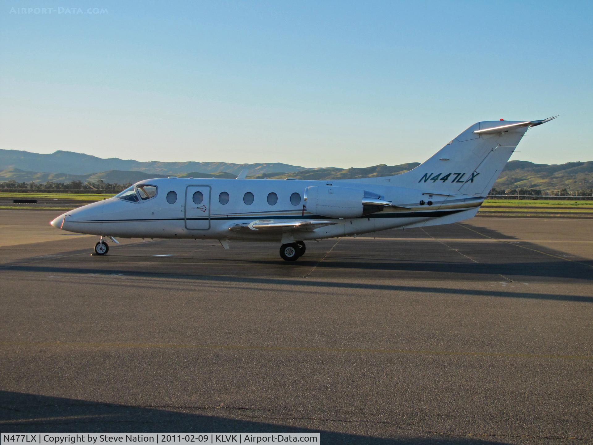 N477LX, 2004 Raytheon Beechjet 400A C/N RK-377, Nextant Aircraft LLC (Big Sky, MT) 1999 Raytheon 400A @ LIvermore,CA