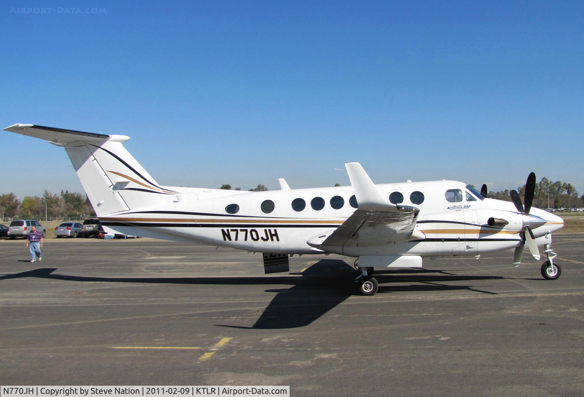 N770JH, 1990 Beech B300 King Air C/N FL8, Aviation Holdings (Wilmington, DE) 1990 Beech B300 @ Tulare, CA for International Ag Expo