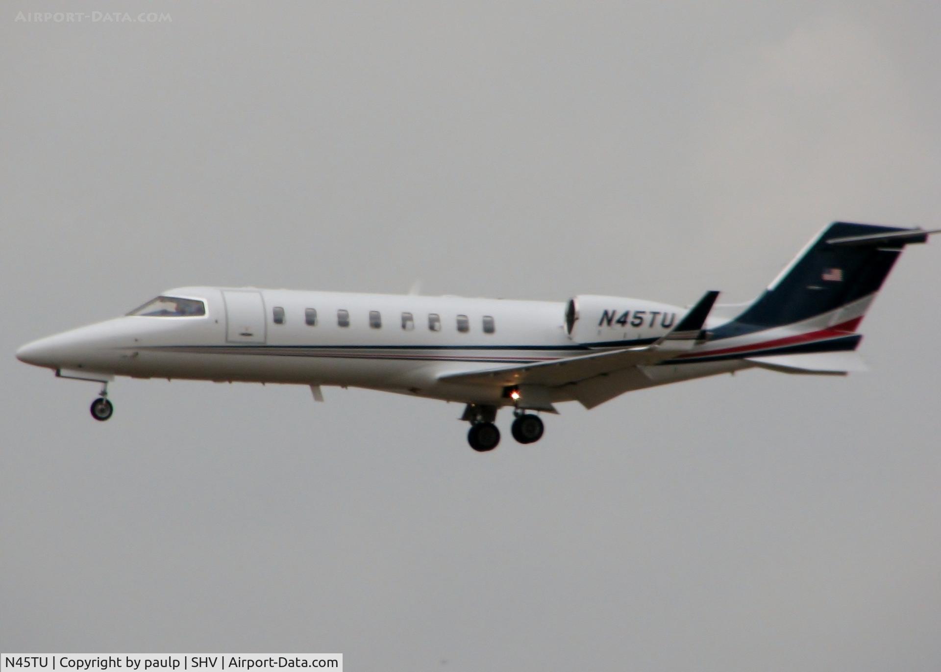 N45TU, 2000 Learjet 45 C/N 120, Landing at Shreveport Regional.