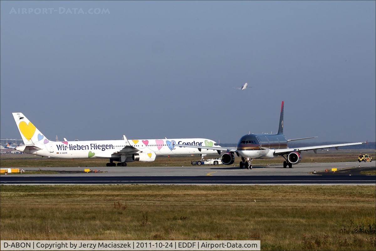 D-ABON, 2000 Boeing 757-330 C/N 29023, Boeing 757-330