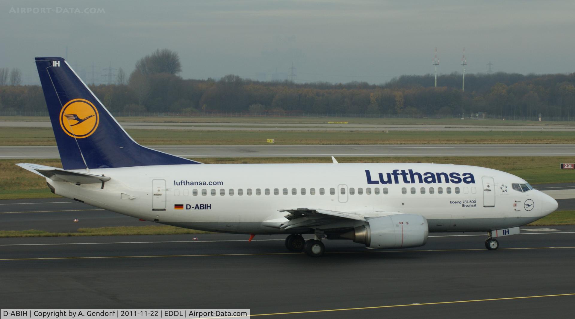 D-ABIH, 1991 Boeing 737-530 C/N 24821, Lufthansa, Boeing B737-530, on the taxiway short before take off at Düsseldorf Int´l (EDDL)