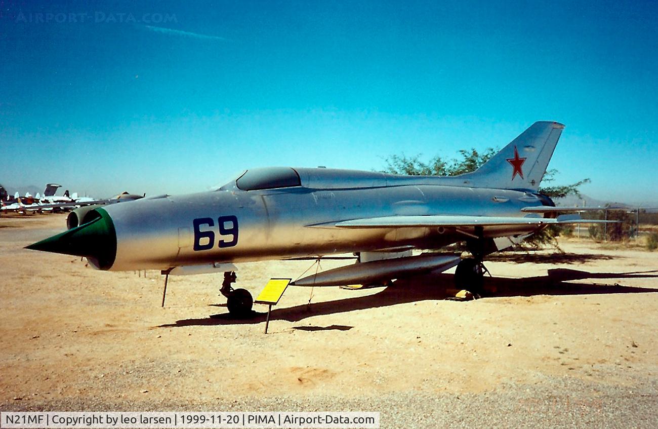 N21MF, Mikoyan-Gurevich MiG-21PF C/N 762410, Pima Air Museum as 