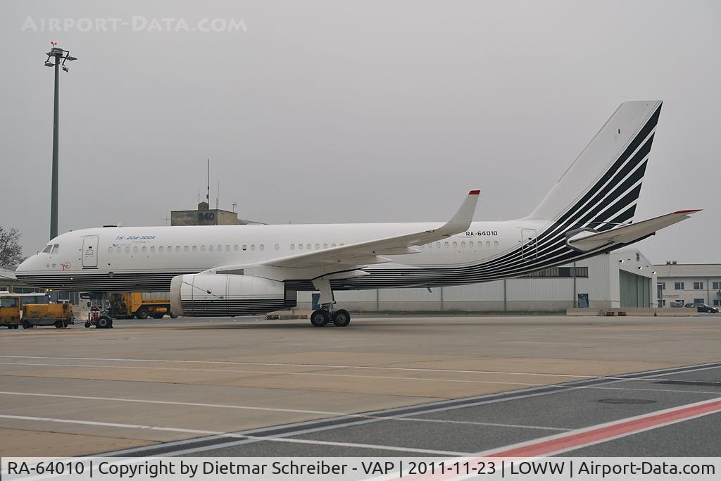 RA-64010, 1993 Tupolev Tu-204C C/N 145074-3164010, Tupolev 204-300