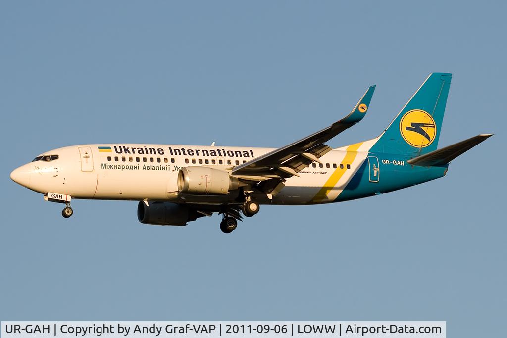 UR-GAH, 1999 Boeing 737-32Q C/N 29130, Ukraine International 737-300