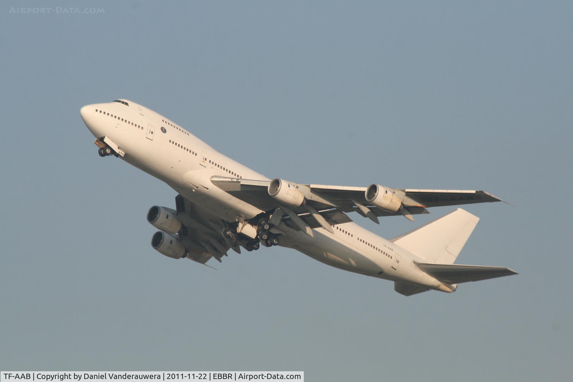 TF-AAB, 1981 Boeing 747-236B C/N 22304, Flight SV946 is climbing from RWY 25R