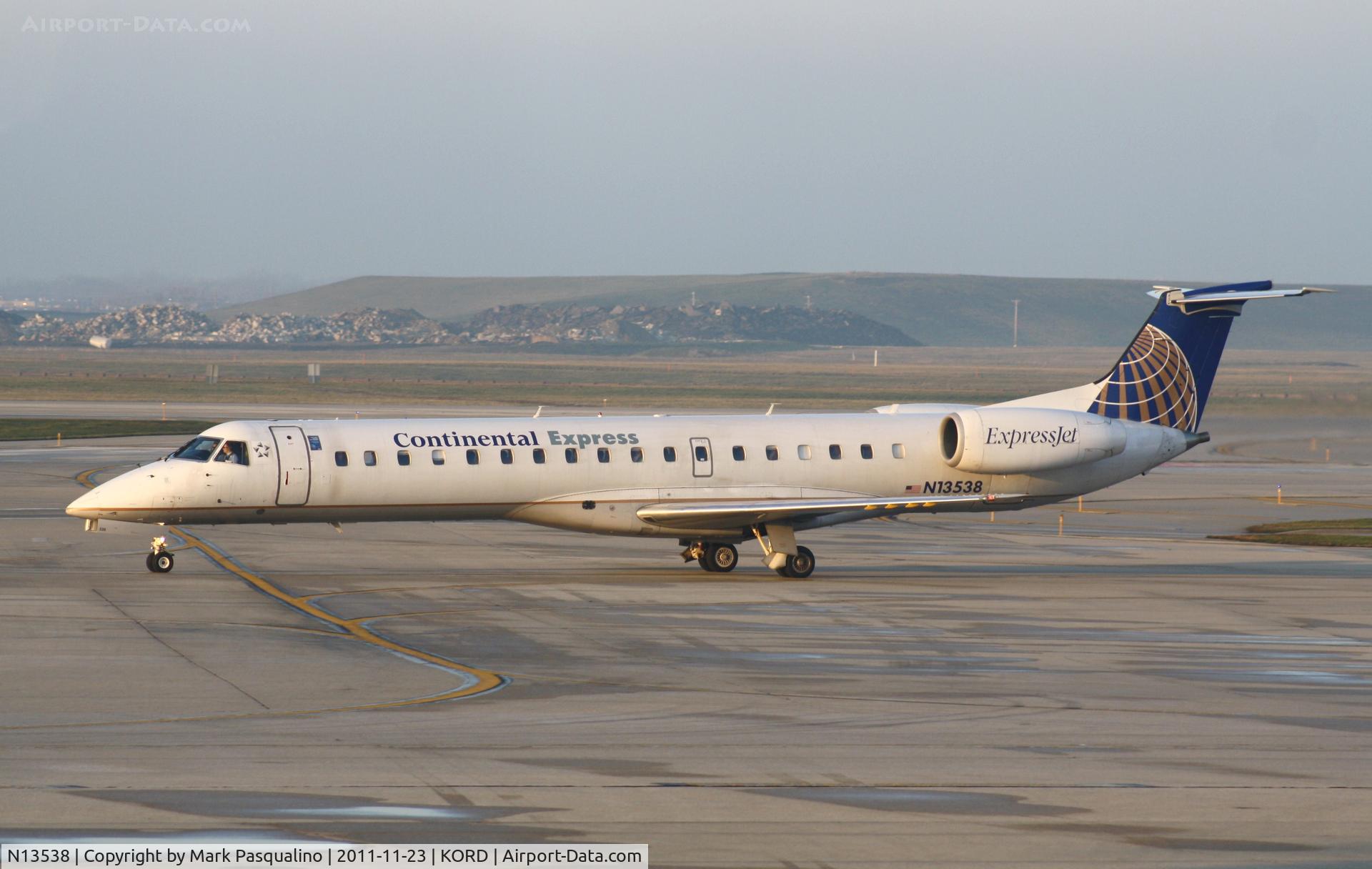 N13538, 2001 Embraer ERJ-145LR (EMB-145LR) C/N 145527, EMB-145LR