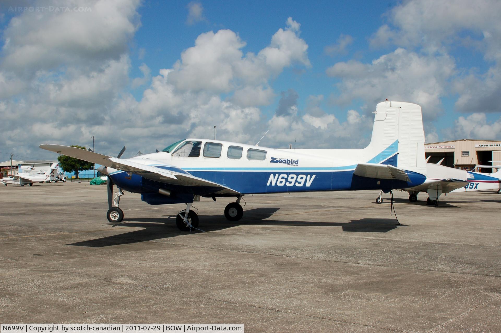 N699V, 1960 Beech D50C Twin Bonanza C/N DH-283, 1960 Beech D50C N699V at Bartow Municipal Airport, Bartow, FL