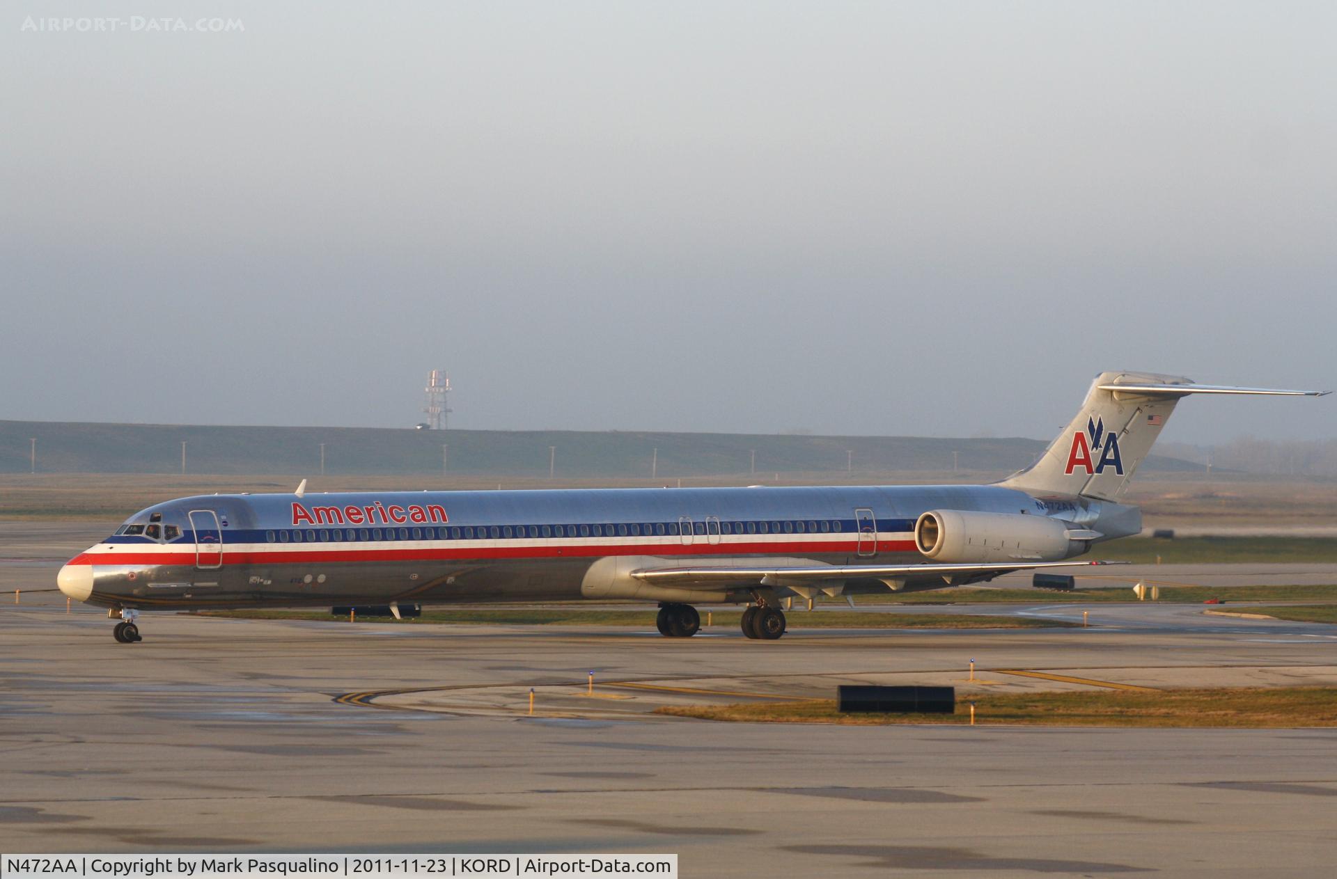 N472AA, 1988 McDonnell Douglas MD-82 (DC-9-82) C/N 49647, MD-82
