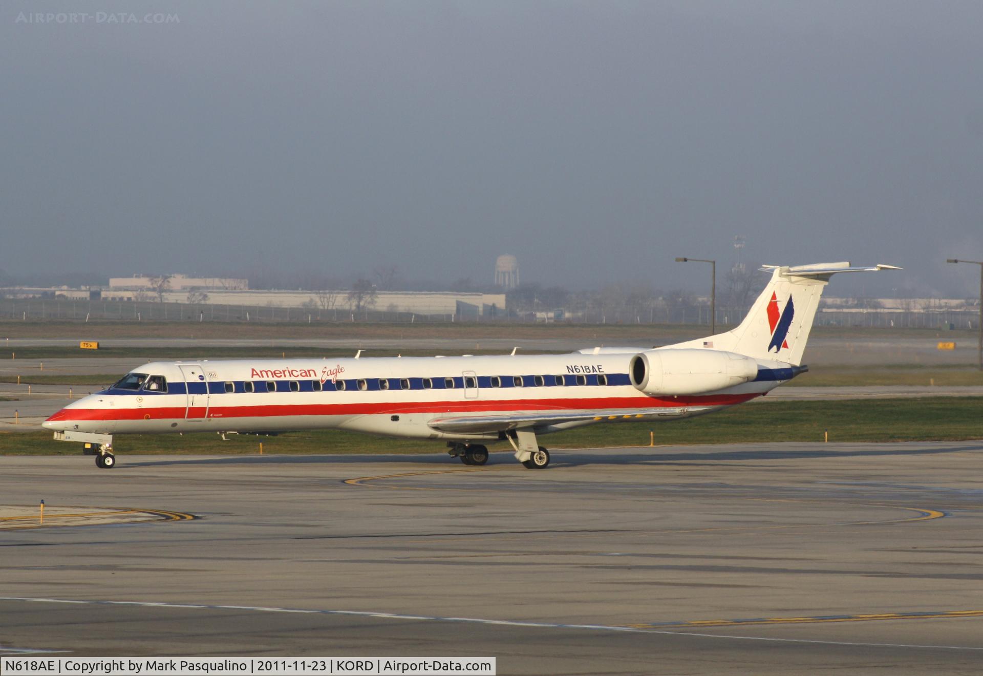 N618AE, 1998 Embraer ERJ-145LR (EMB-145LR) C/N 145097, EMB-145LR