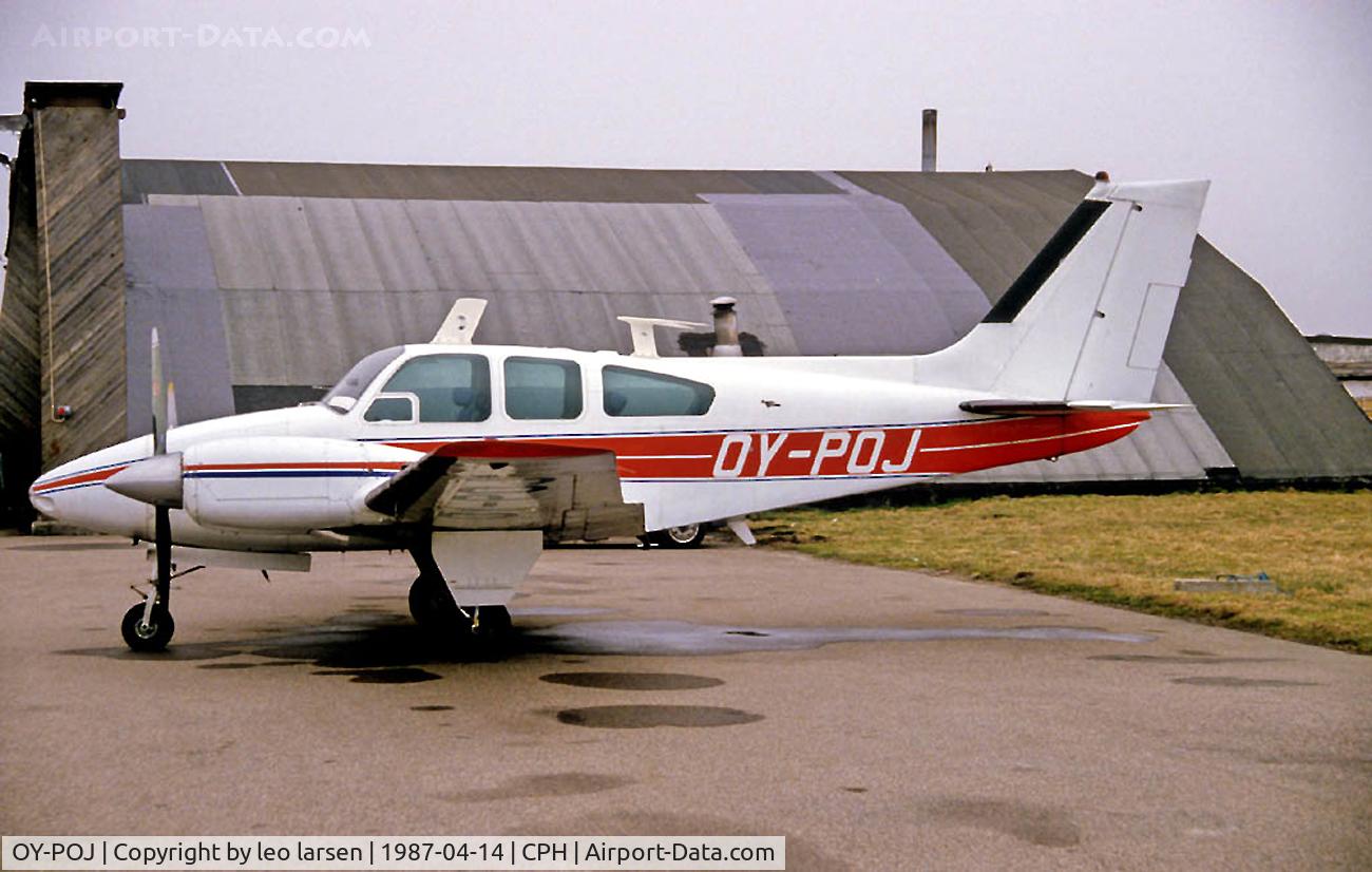 OY-POJ, 1976 Beech 95-B55 Baron Baron C/N TC-579, Copenhagen 14.4.87