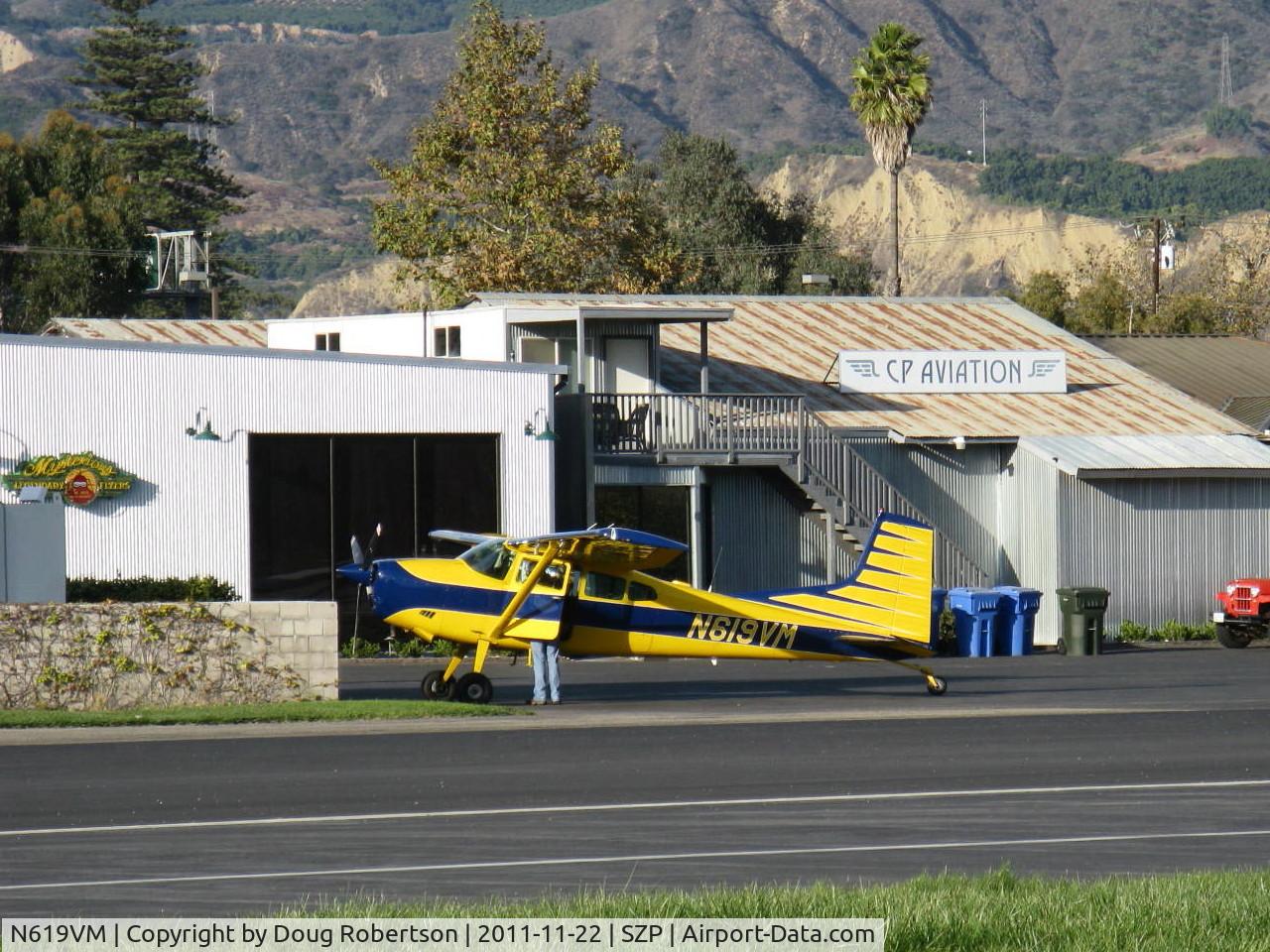 N619VM, 1981 Cessna A185F Skywagon 185 C/N 18504284, 1981 Cessna A185F SKYWAGON II, Continental IO-550-N 300 Hp, refueling