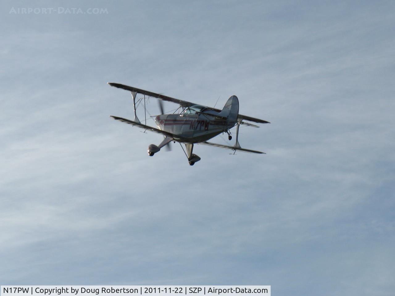 N17PW, 1988 Christen Pitts S-2B Special C/N 5148, 1988 Christen Inds. Inc. PITTS S-2B, Lycoming AEIO-540 260 Hp, takeoff climb Rwy 22