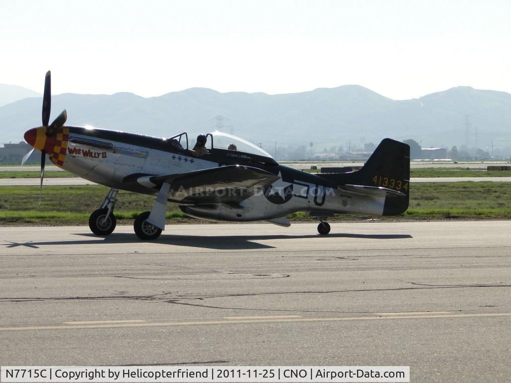 N7715C, 1944 North American P-51D C/N 44-84961A (124-44817), Taxiing on taxiway Sierra enroute runway 26R