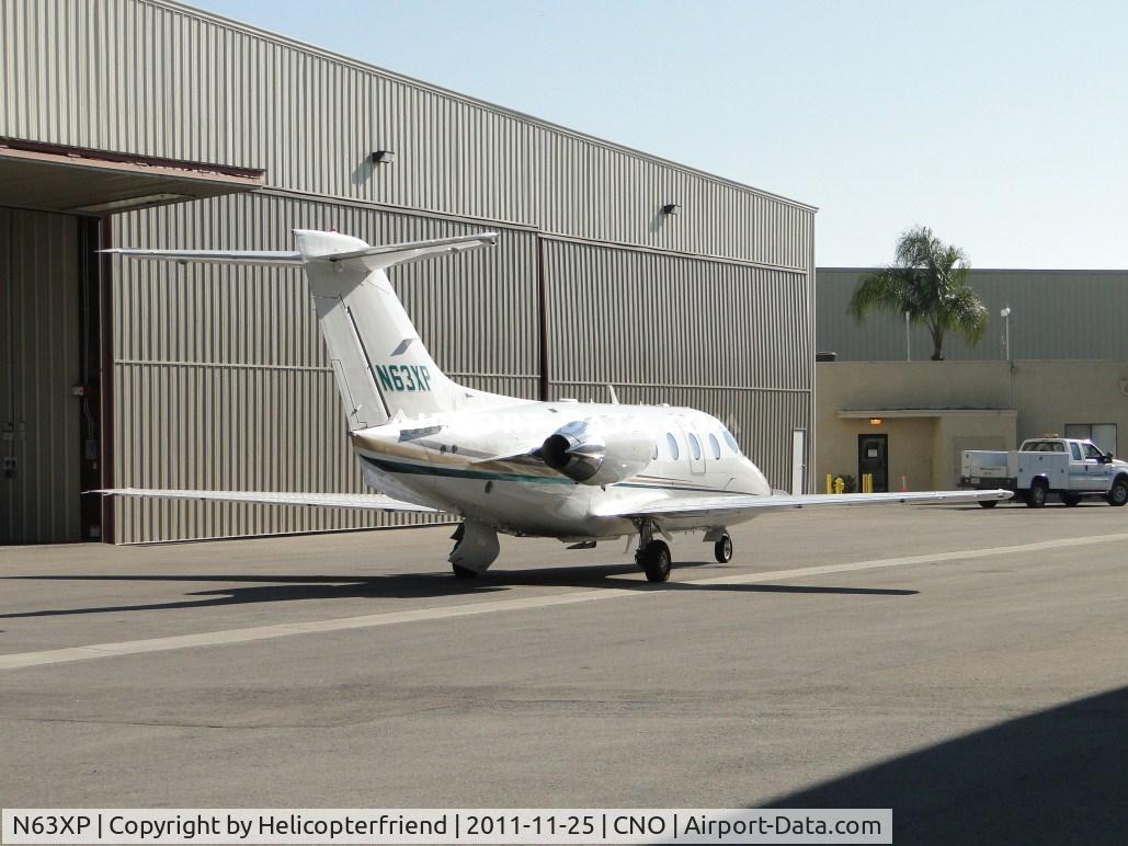 N63XP, 2008 Hawker Beechcraft 400A Beechjet C/N RK-563, Parked outside her hanger