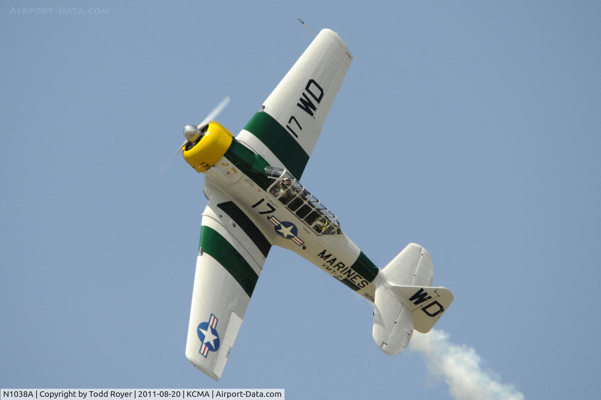N1038A, 1944 North American SNJ-5 Texan C/N 90917 (121-41633), Camarillo Airshow 2011