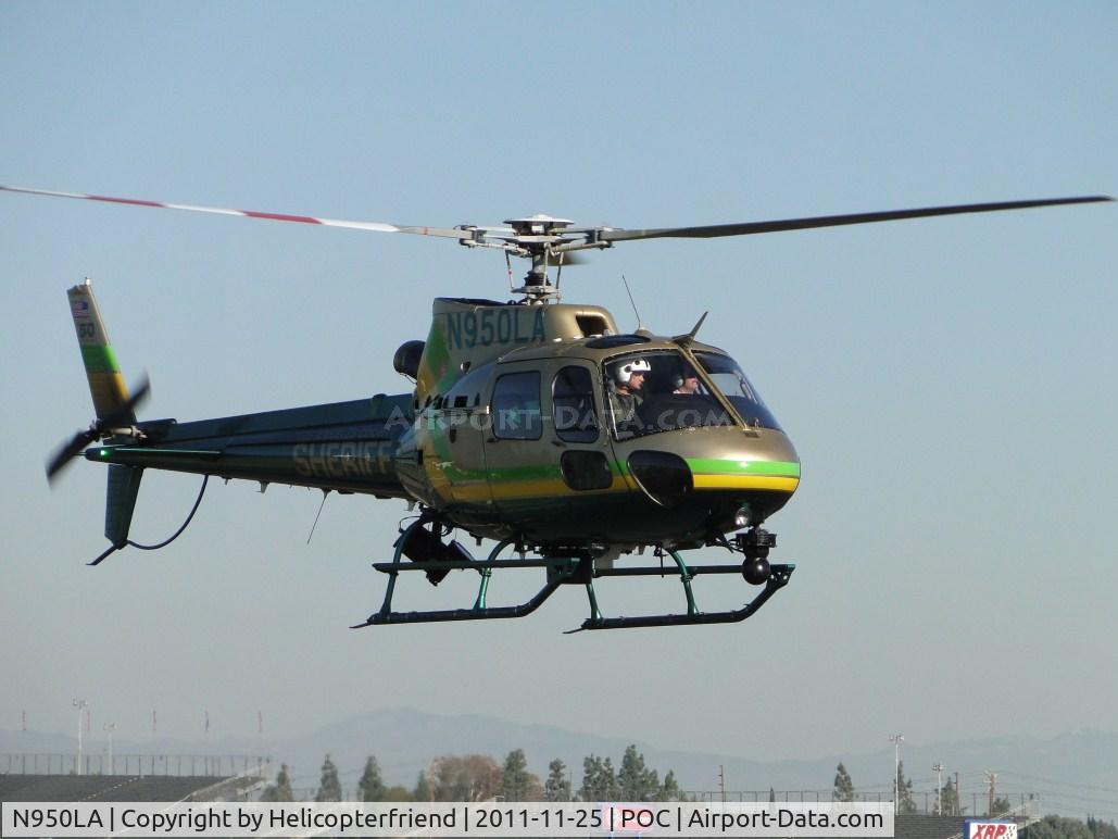 N950LA, 2010 Eurocopter AS-350B-2 Ecureuil Ecureuil C/N 4930, Heading south into LA County Air Ops helipad area