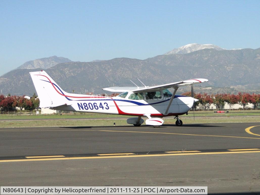 N80643, 1976 Cessna 172M C/N 17266687, Eastbound taxiway Sierra