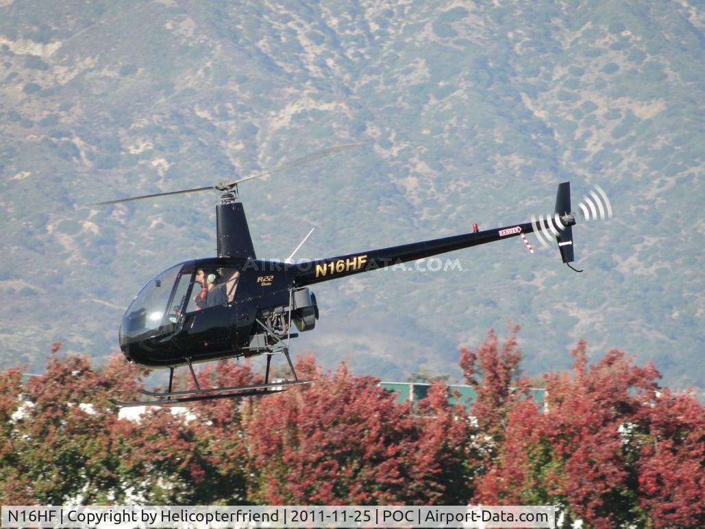 N16HF, 1988 Robinson R22 BETA C/N 0778, Shooting a landing and then headed out westbound