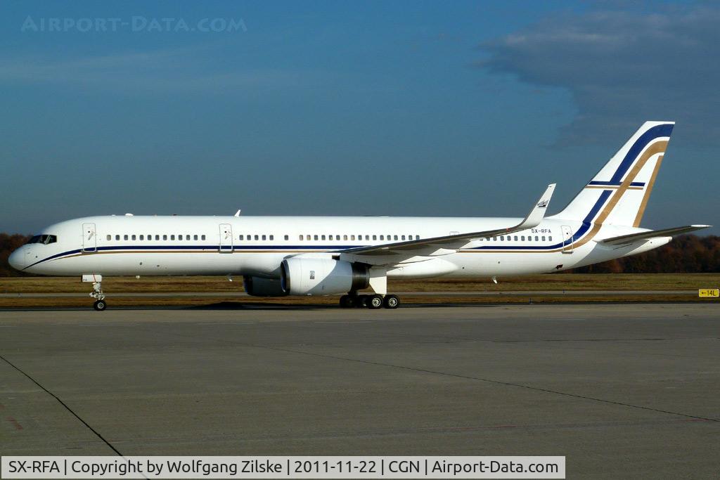 SX-RFA, 1999 Boeing 757-23N C/N 30232, visitor