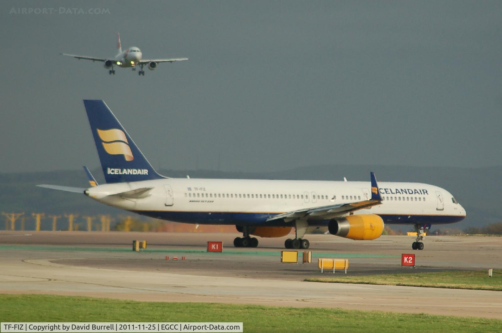 TF-FIZ, 2000 Boeing 757-256 C/N 30052, Icelandair Boeing 757-256 TF-FIZ taxiing Manchester Airport.