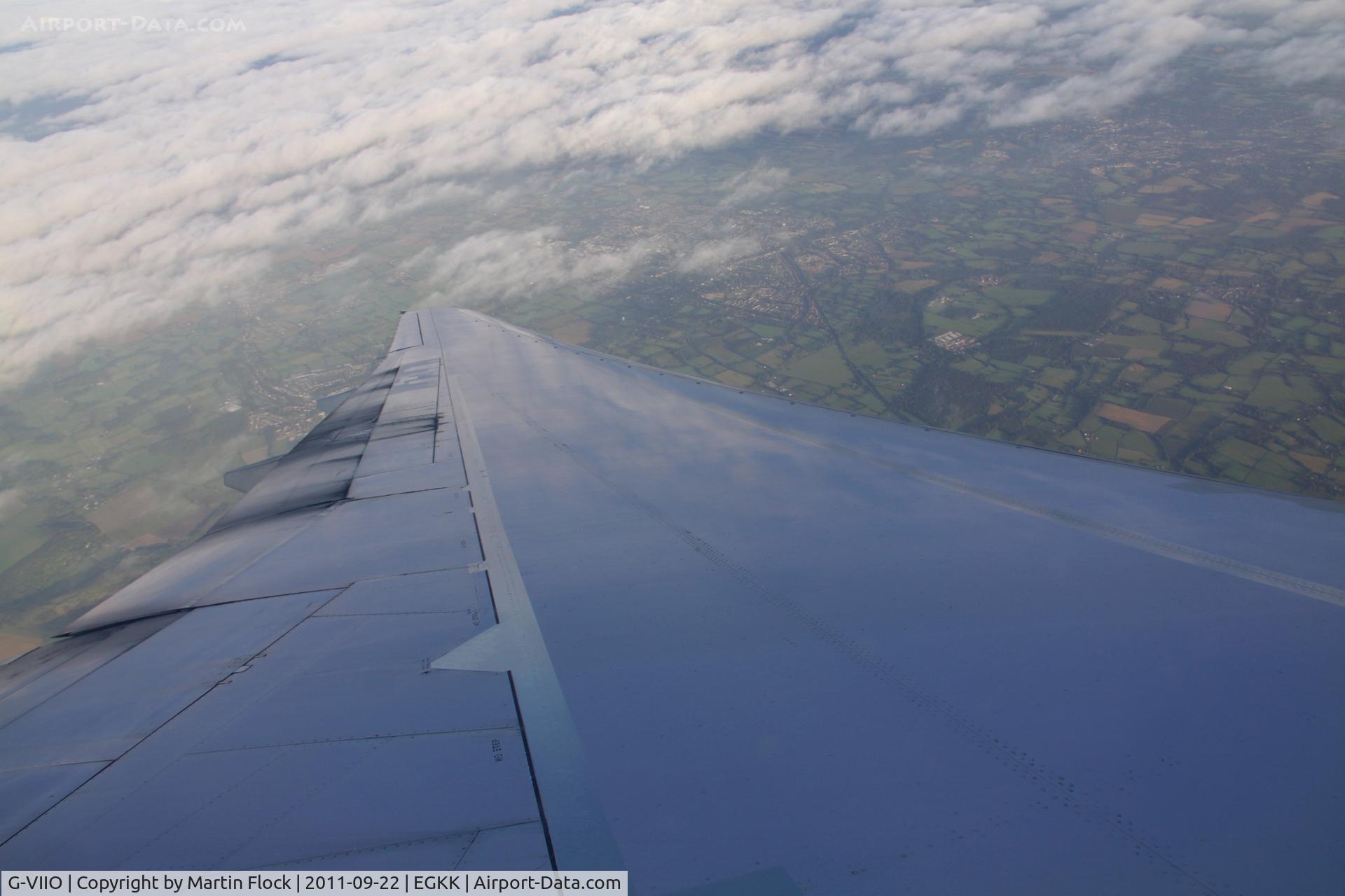 G-VIIO, 1999 Boeing 777-236 C/N 29320, .....