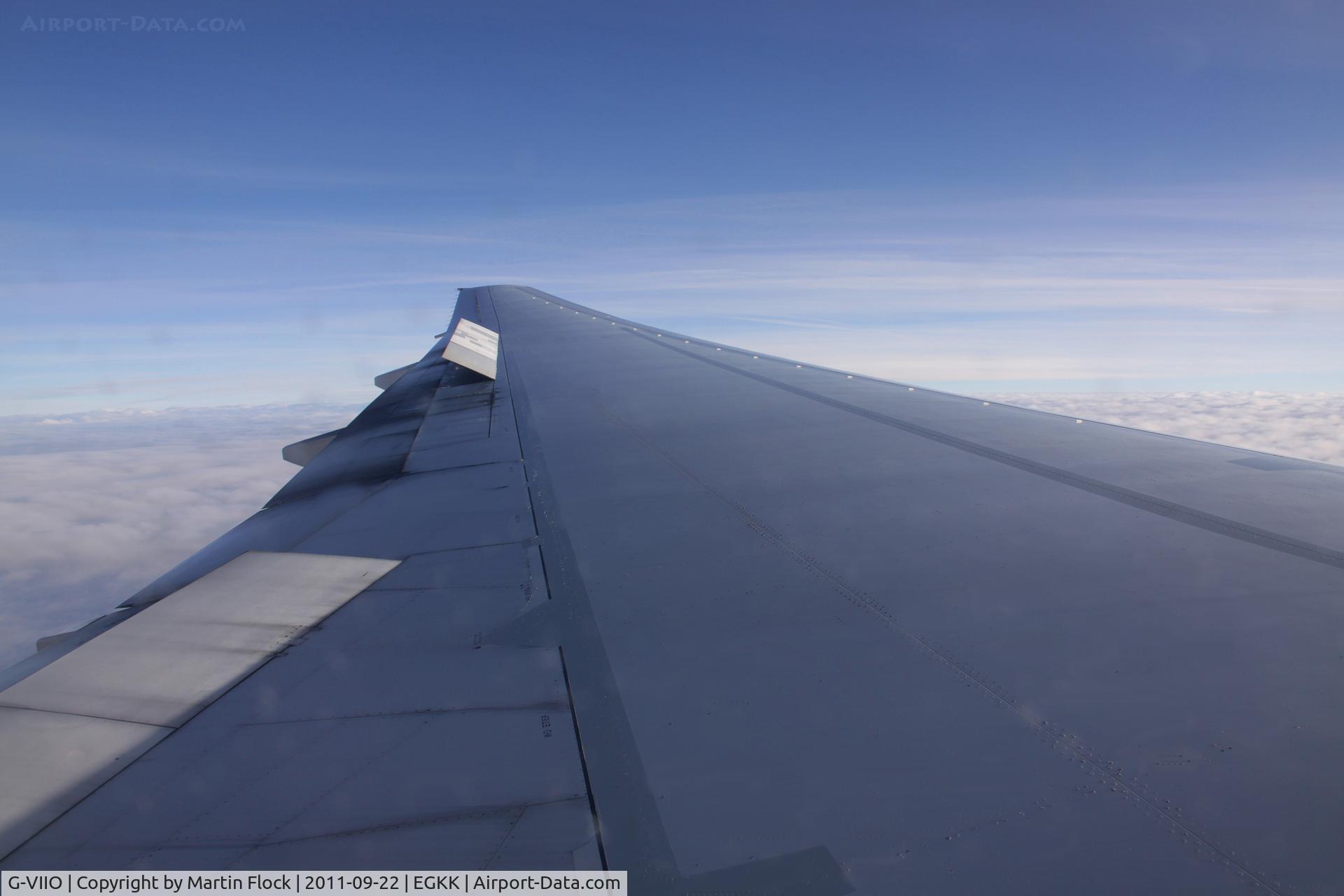 G-VIIO, 1999 Boeing 777-236 C/N 29320, .....