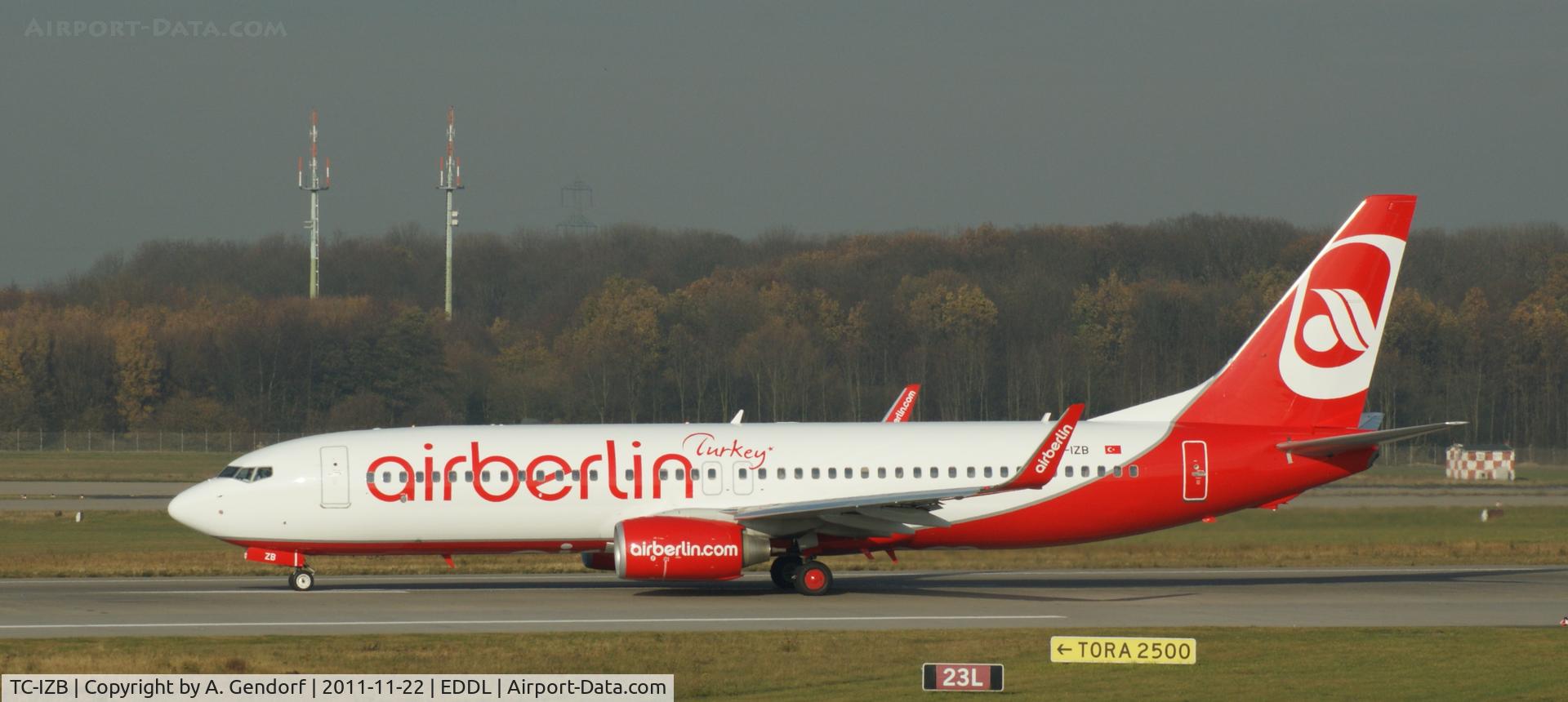 TC-IZB, 2009 Boeing 737-86J C/N 37743, Air Berlin Turkey, waiting for take off clearence at Düsseldorf Int´l (EDDL)