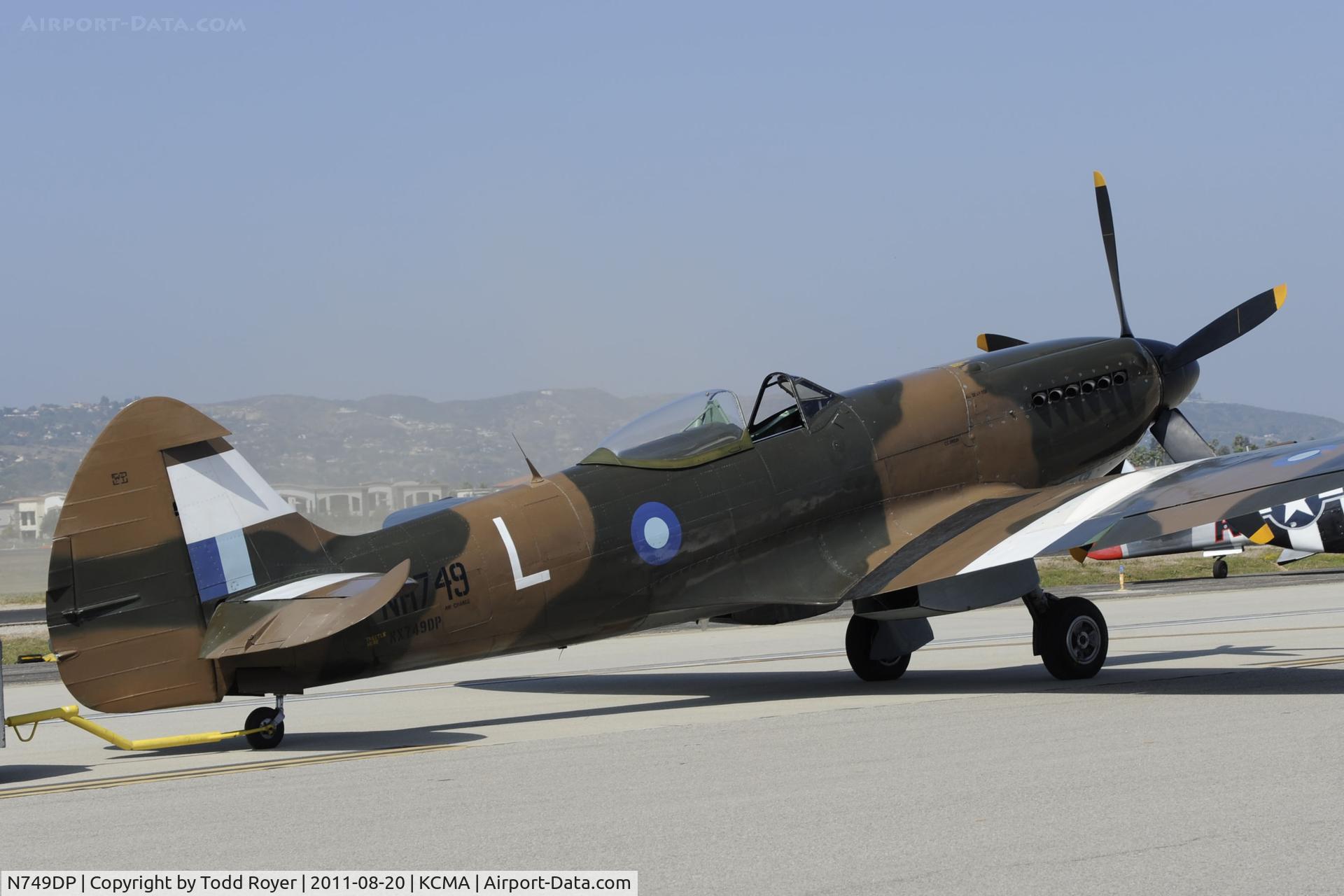 N749DP, 1945 Supermarine Spitfire XIV C/N 6S/583887, Camarillo Airshow 2011