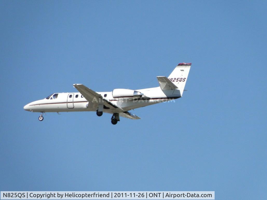 N825QS, 2004 Cessna 560 C/N 560-0655, On final for runway 26R