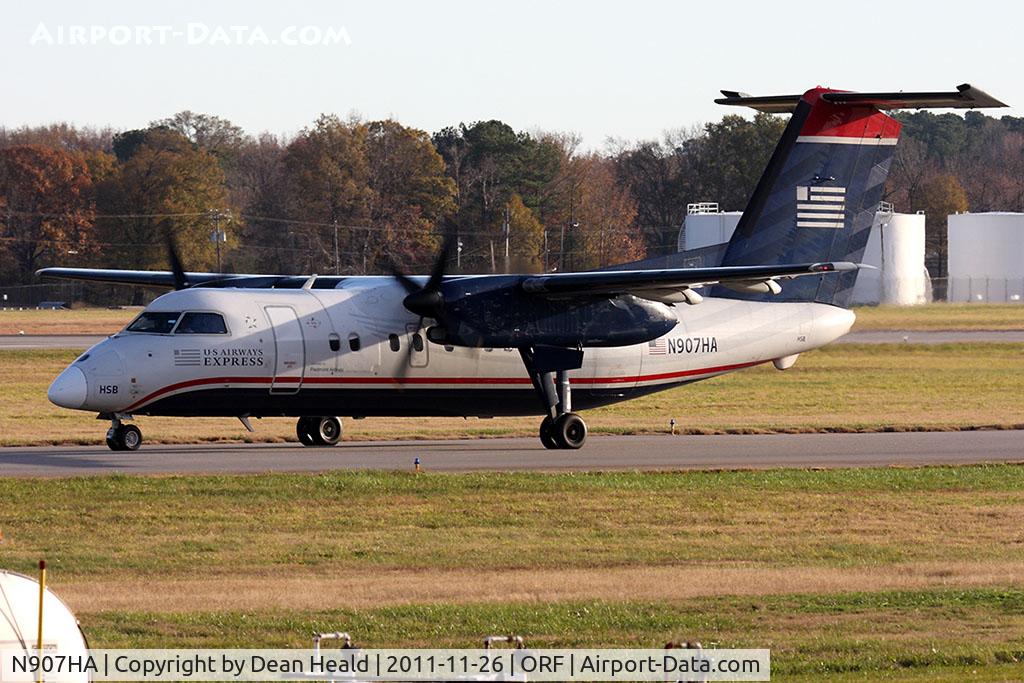 N907HA, 1985 De Havilland Canada DHC-8-102 Dash 8 C/N 011, US Airways Express (Piedmont Airlines) N907HA (FLT PDT4367) taxiing to RWY 23 for departure to Philadelphia Int'l (KPHL).