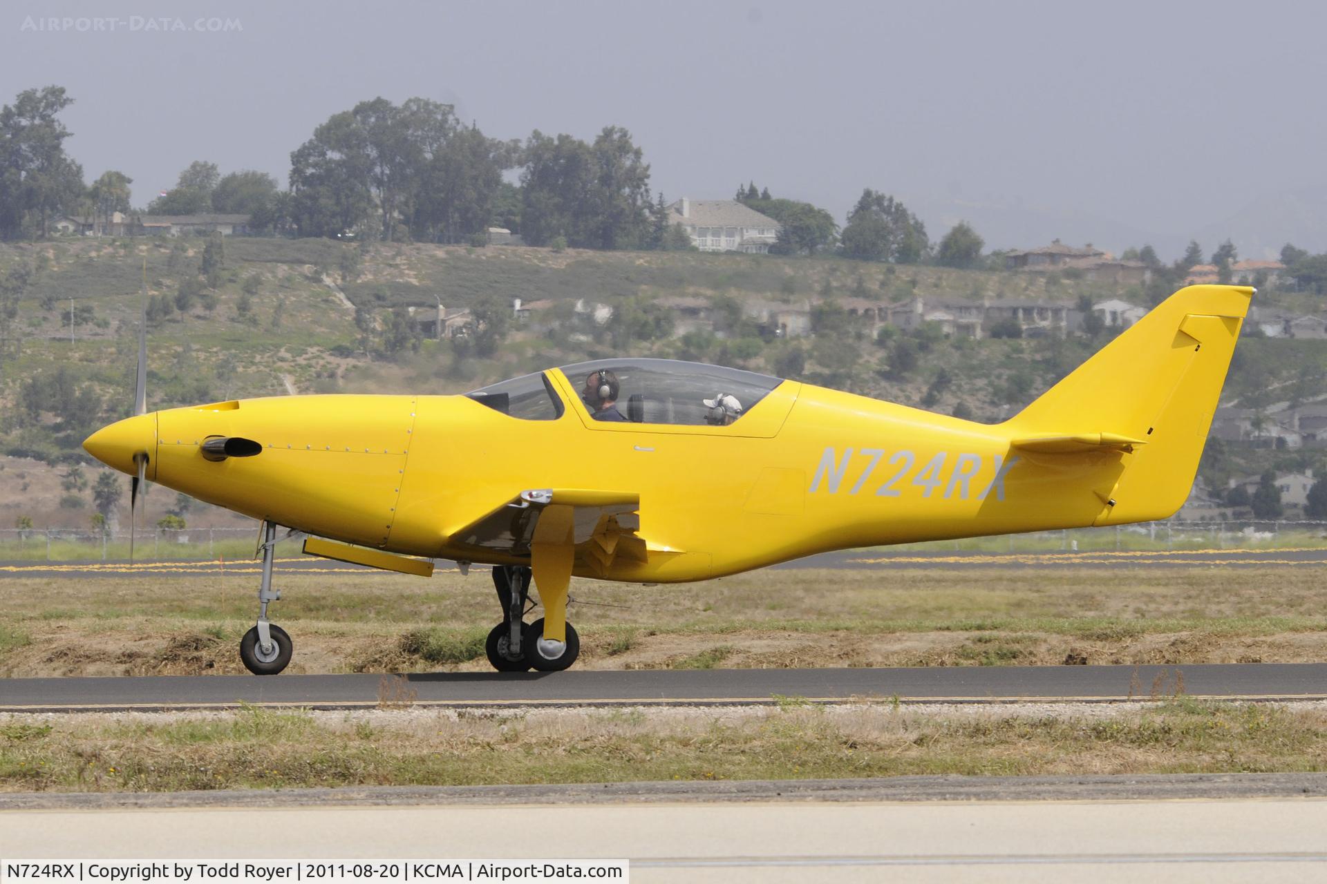 N724RX, 2006 Legend Aircraft Legend C/N 001, Taxi for departure