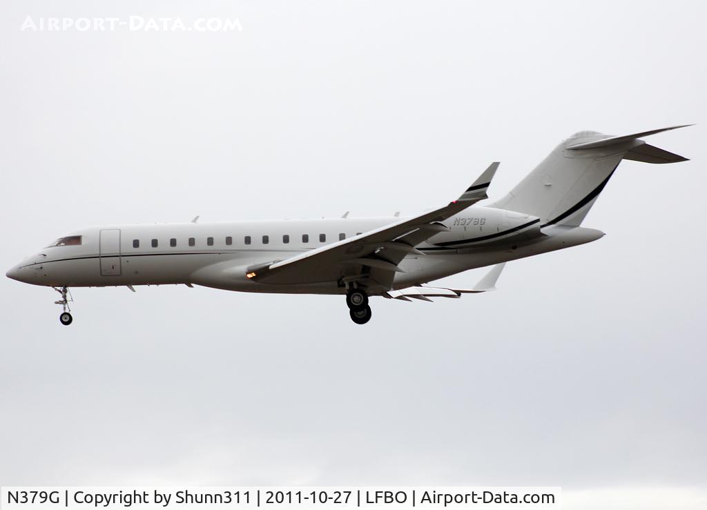 N379G, 2006 Bombardier BD-700-1A10 Global Express XRS C/N 9199, Landing rwy 14R