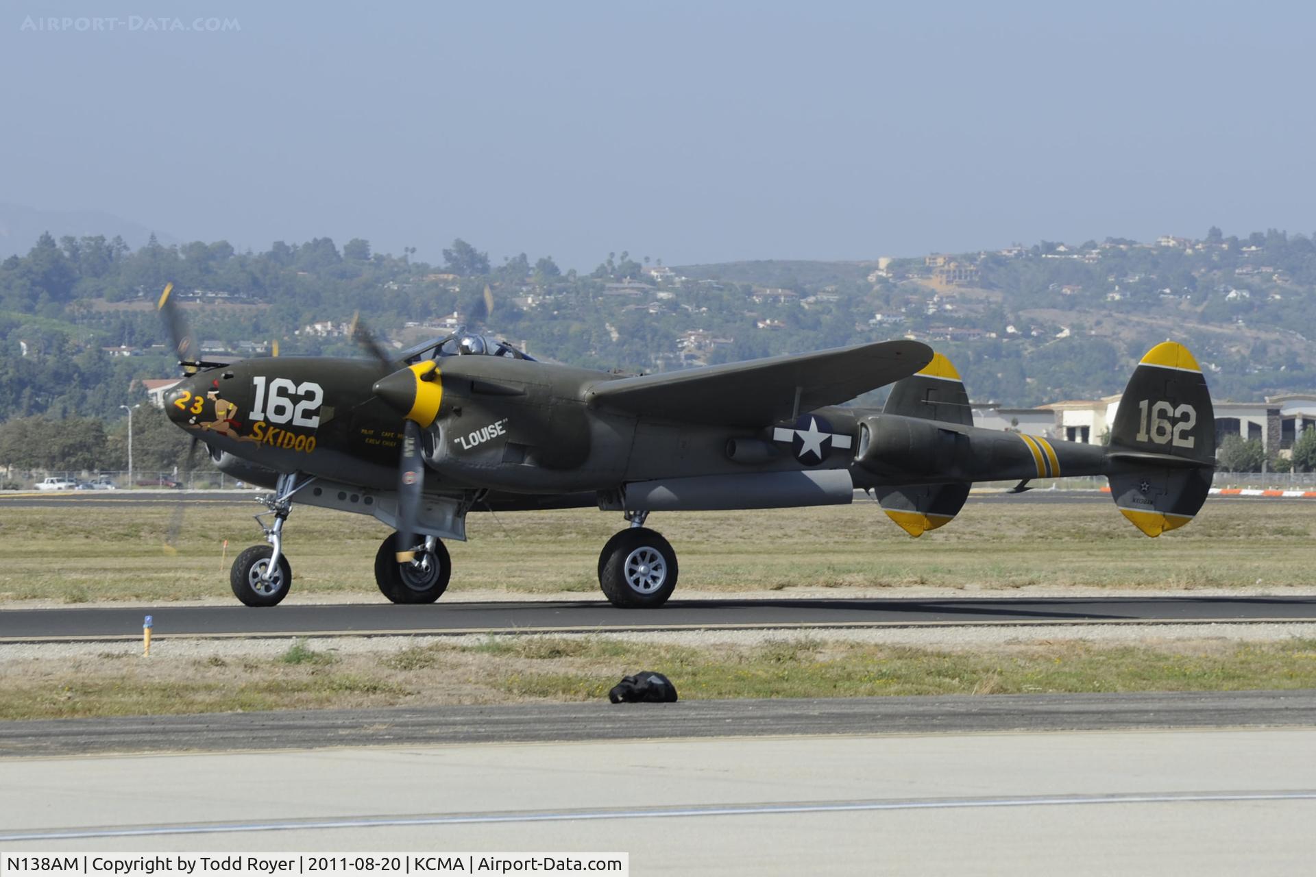 N138AM, 1943 Lockheed P-38J Lightning C/N 44-23314, Camarillo Airshow 2011
