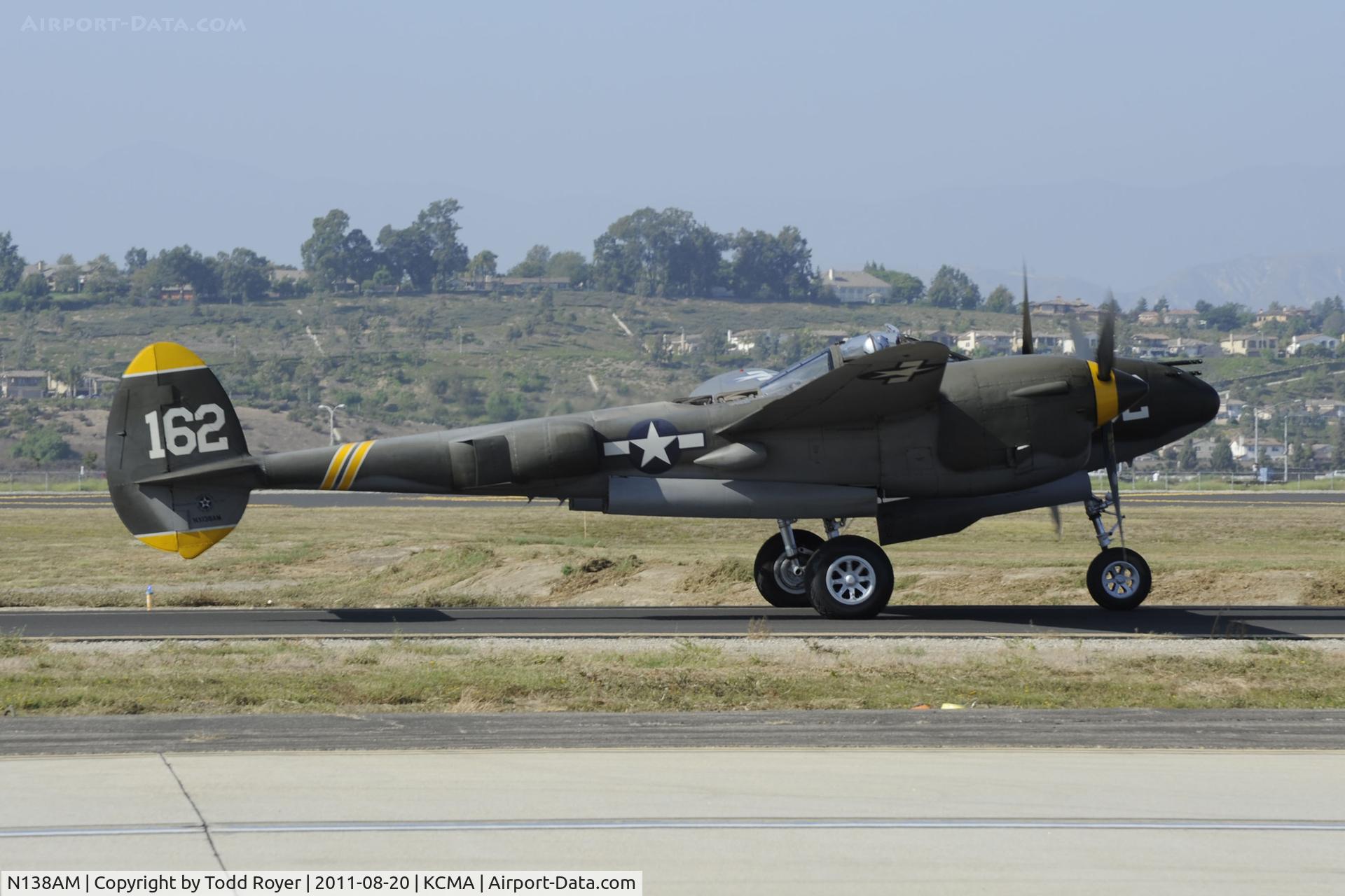 N138AM, 1943 Lockheed P-38J Lightning C/N 44-23314, Camarillo Airshow 2011