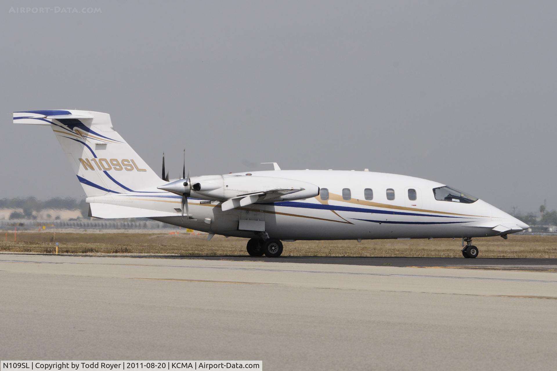 N109SL, 2004 Piaggio P-180 Avanti C/N 1092, Taxi for Departure