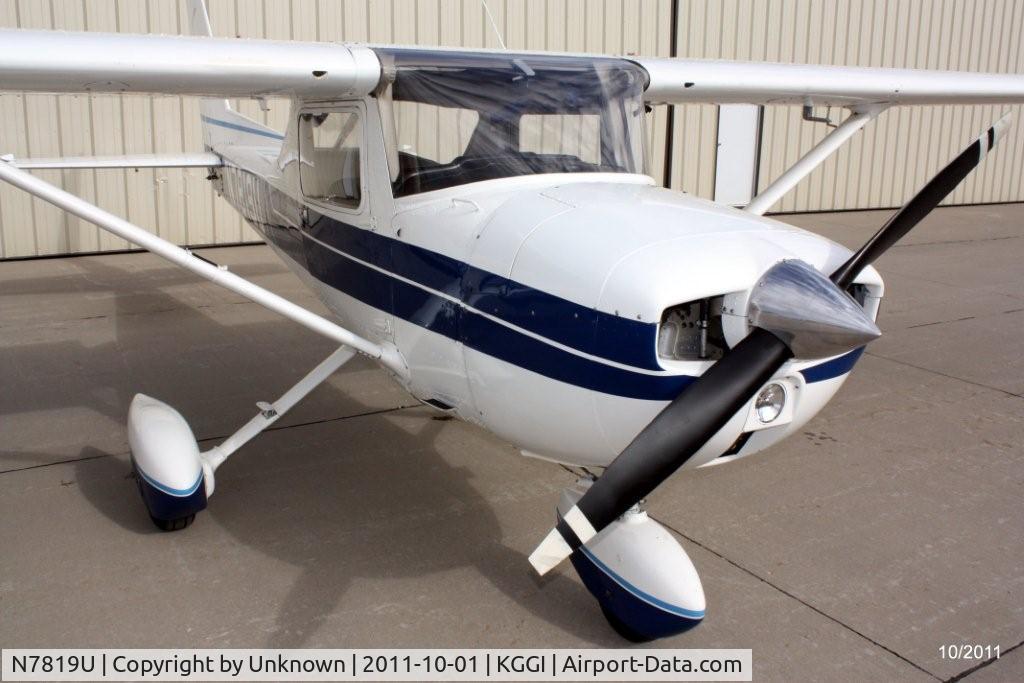 N7819U, 1976 Cessna 150M C/N 15077849, N7819U at Grinnell (KGGI)