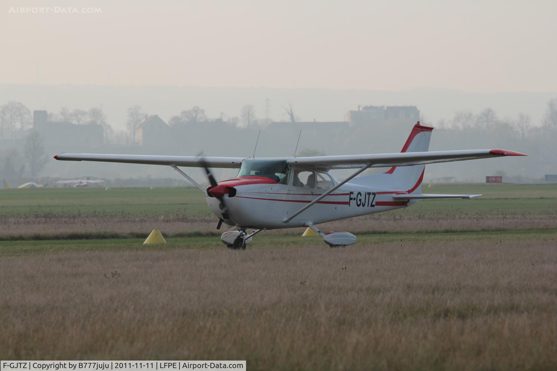 F-GJTZ, Reims F172L Skyhawk C/N 172-60417, at Meaux