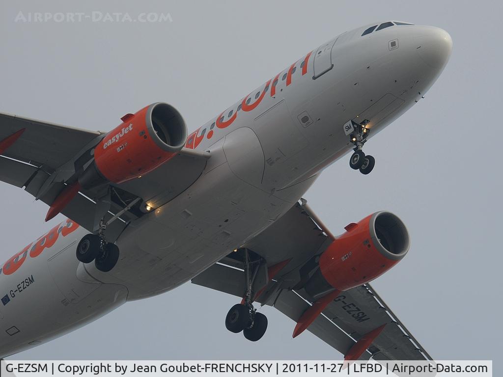 G-EZSM, 2003 Airbus A319-111 C/N 2062, landing 23