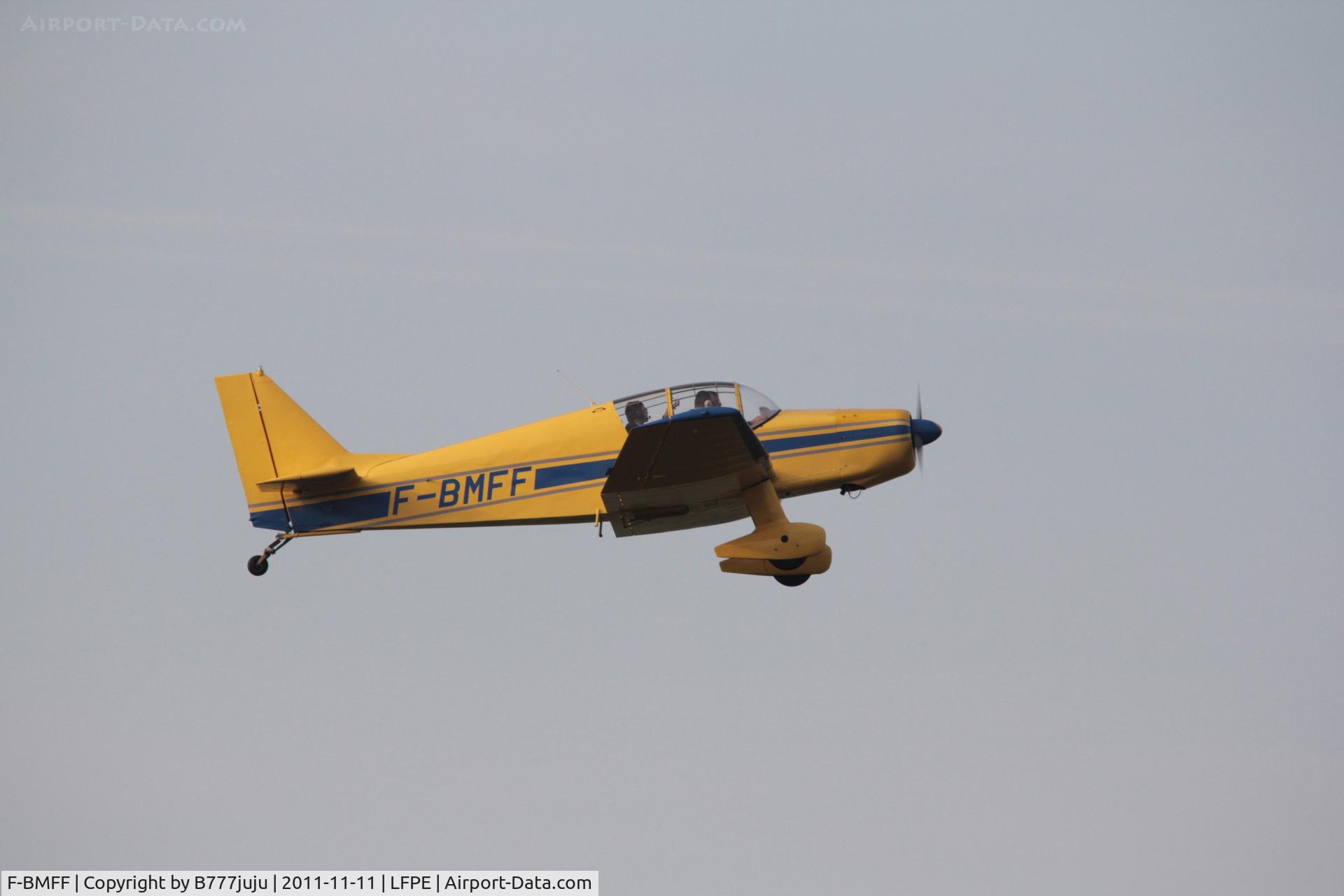 F-BMFF, SAN Jodel D-140C Mousquetaire III C/N 140, at Meaux