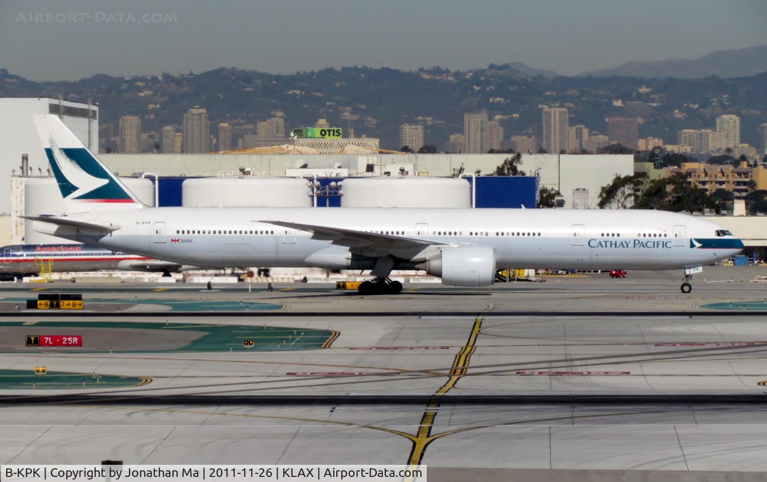 B-KPK, 2009 Boeing 777-367/ER C/N 36158, Arrived 1135AM on RWY24L