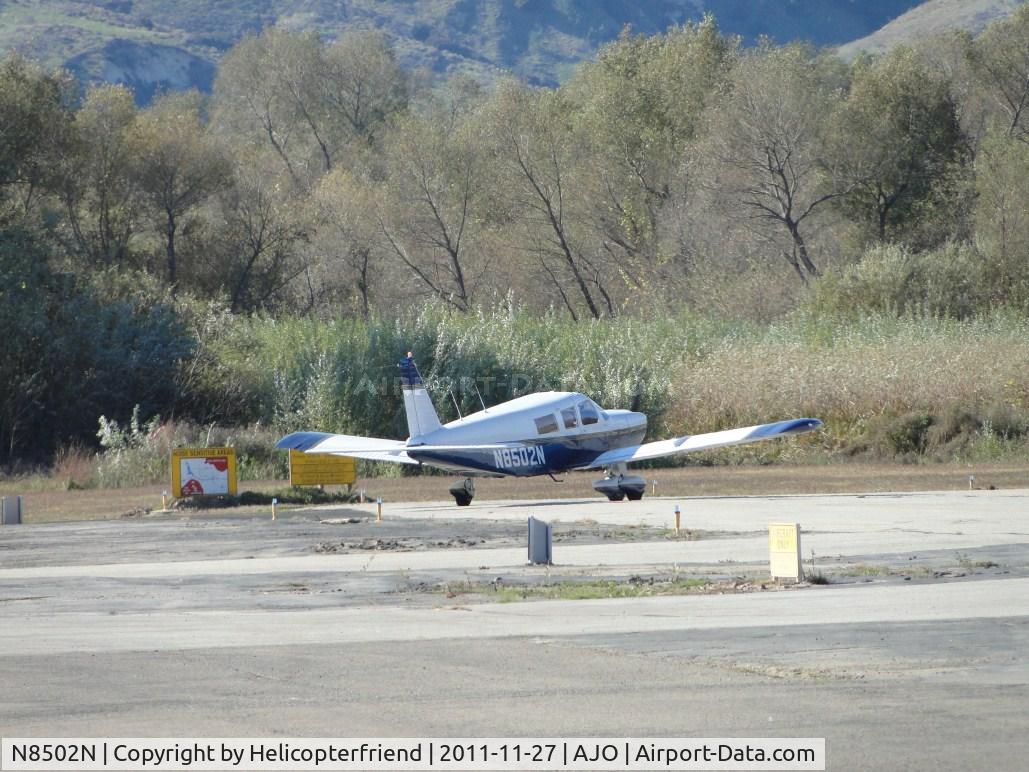 N8502N, 1971 Piper PA-32-300 Cherokee Six Cherokee Six C/N 32-7140052, Pre-flighting at the holding area for runway 7