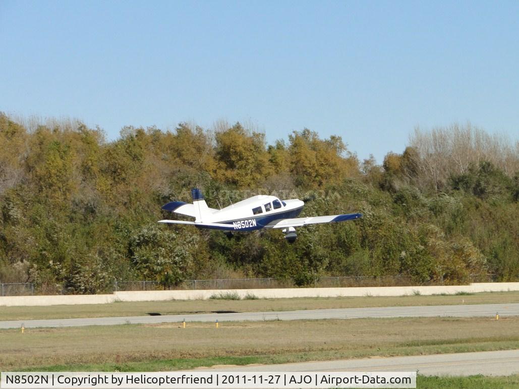 N8502N, 1971 Piper PA-32-300 Cherokee Six Cherokee Six C/N 32-7140052, Fighting the wind and climbing out