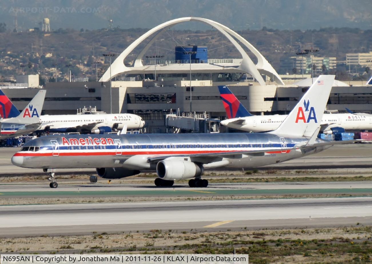 N695AN, 1994 Boeing 757-223 C/N 26975, Slowing down on RWY25L