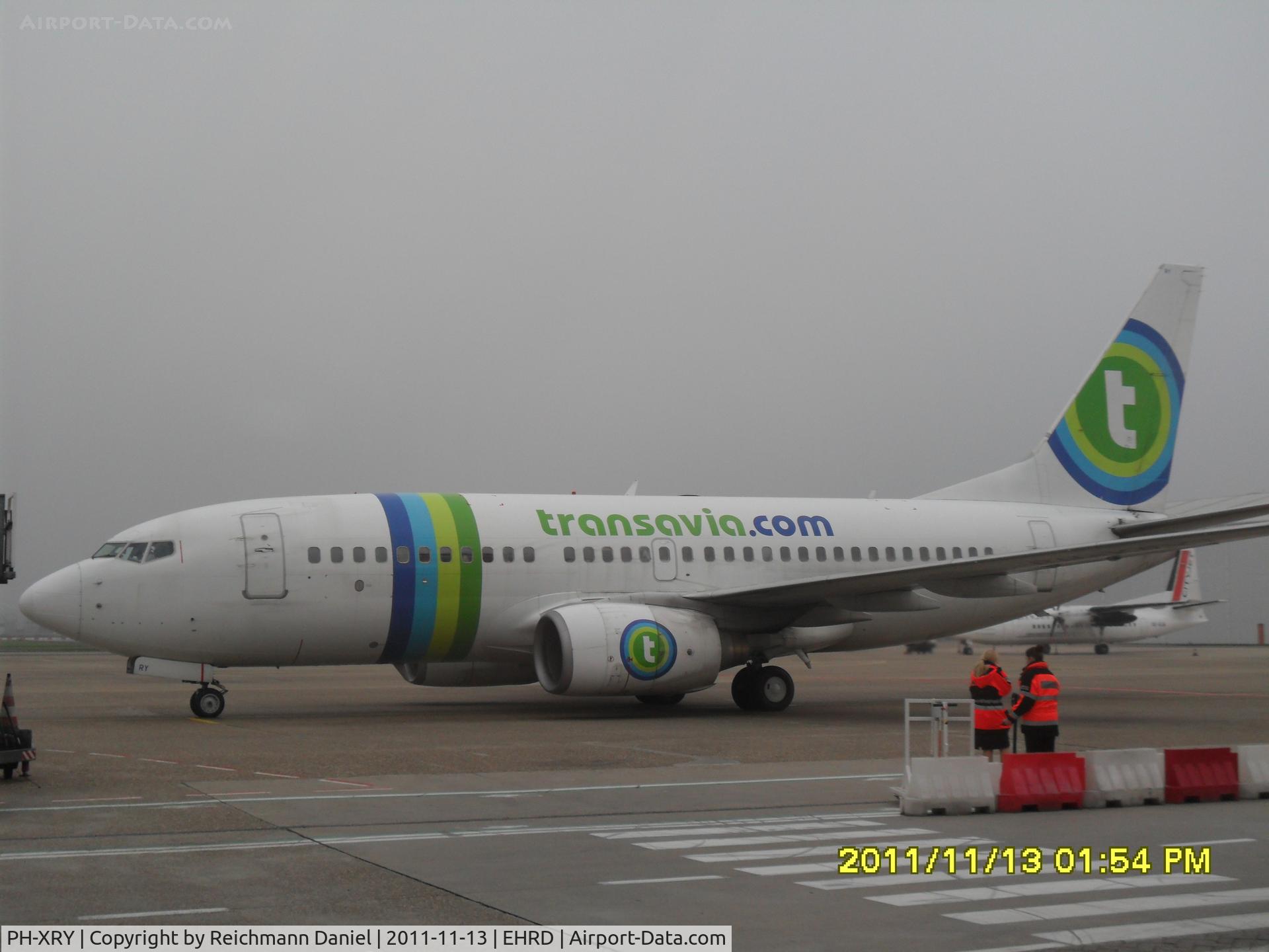 PH-XRY, 2003 Boeing 737-7K2 C/N 33463, Just arrived from Malaga, our plane back to vienna!