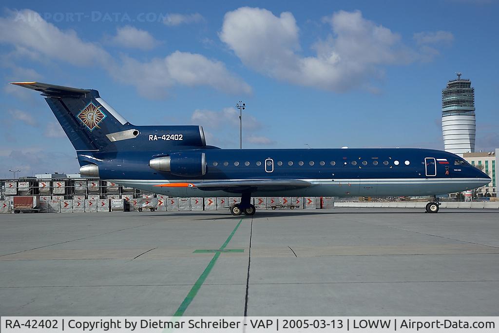 RA-42402, 1991 Yakovlev Yak-42D C/N 4520422116583, Yakovlev 42