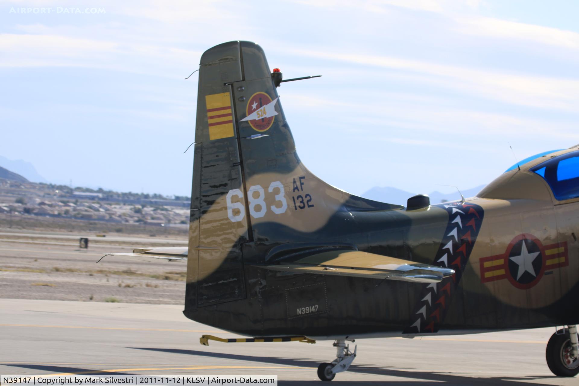 N39147, Douglas AD-5 (A-1E) Skyraider C/N 9540, Aviation Nation 2011