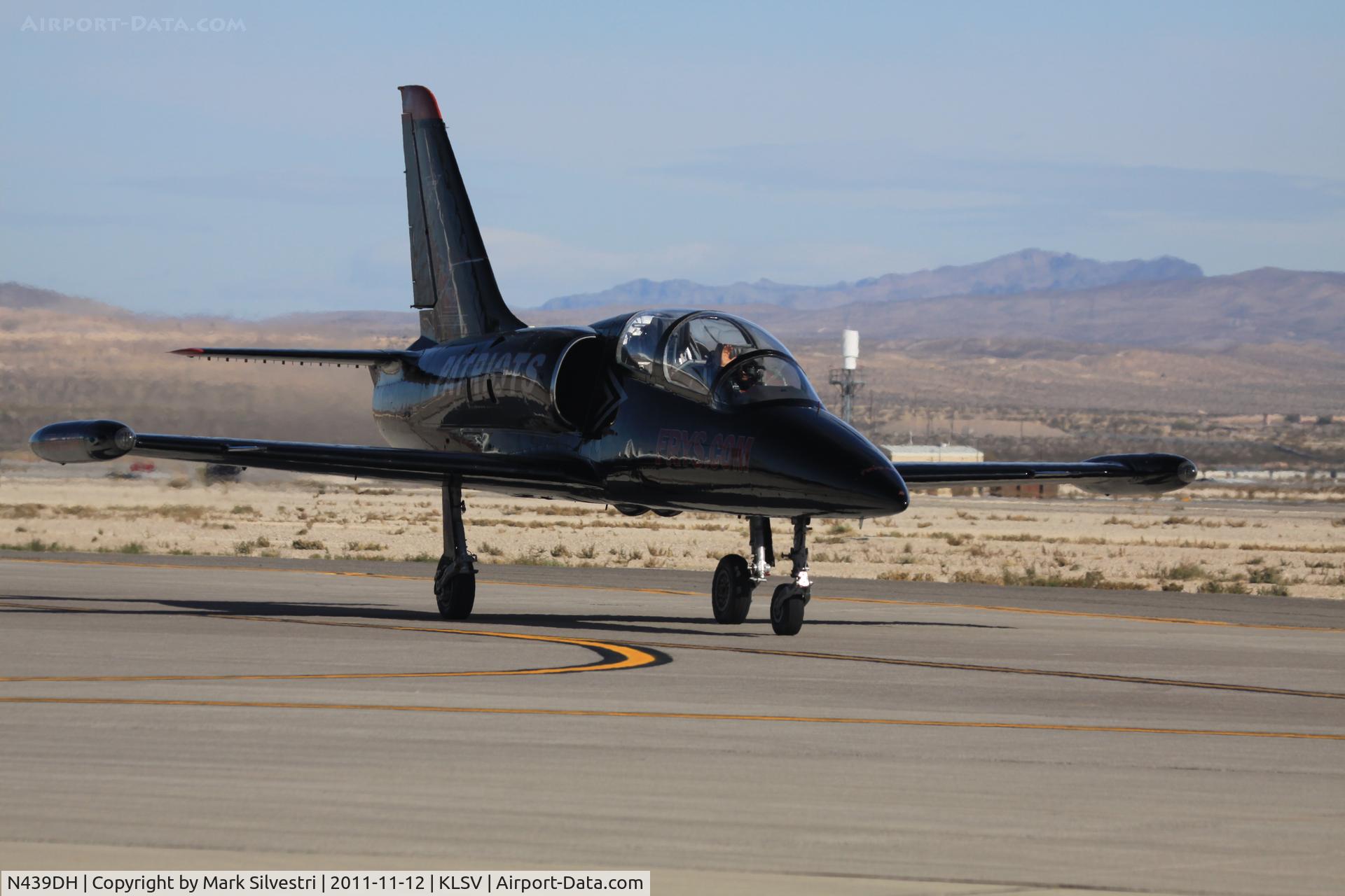 N439DH, 1976 Aero L-39C Albatros C/N 630707, Aviation Nation 2011