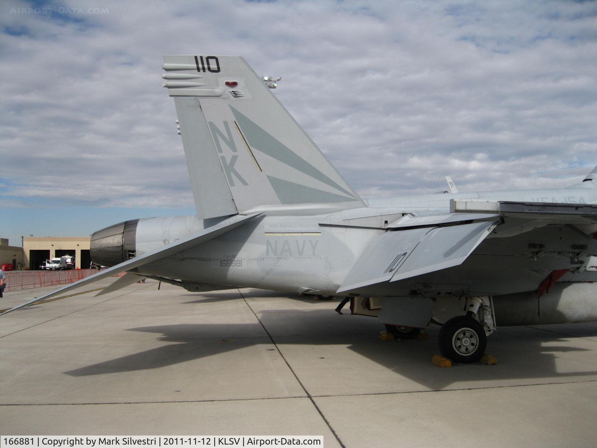 166881, Boeing F/A-18F Super Hornet C/N F211, Aviation Nation 2011