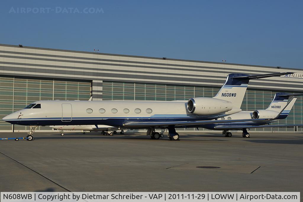 N608WB, 2000 Gulfstream Aerospace G-V C/N 608, Gulfstream 5