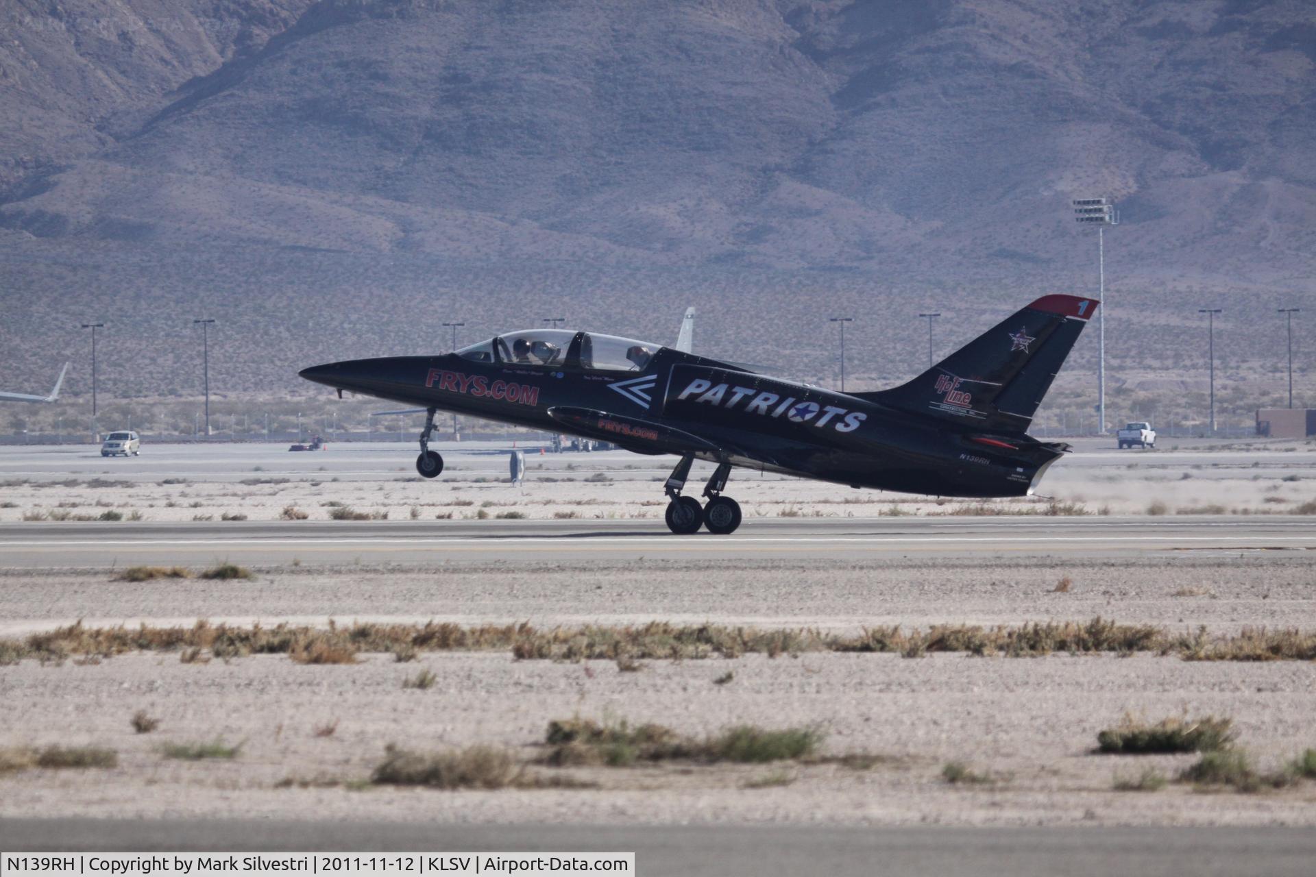 N139RH, 1984 Aero L-39 Albatros C/N 433129, Aviation Nation 2011